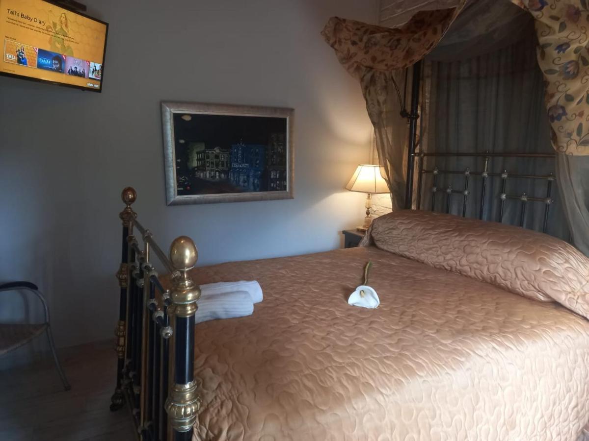 Michael-Angelo Guest House بوتشيفستروم المظهر الخارجي الصورة