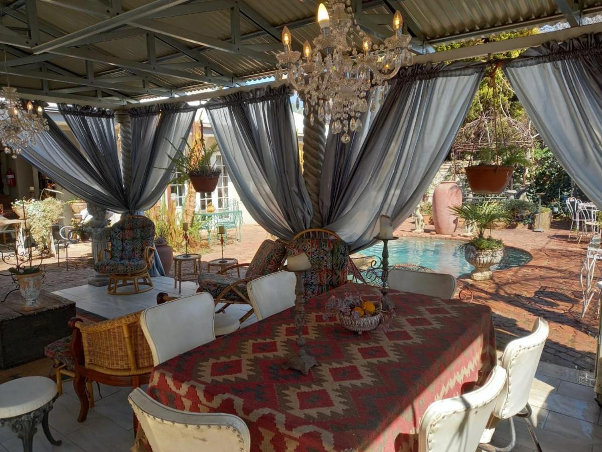 Michael-Angelo Guest House بوتشيفستروم المظهر الخارجي الصورة